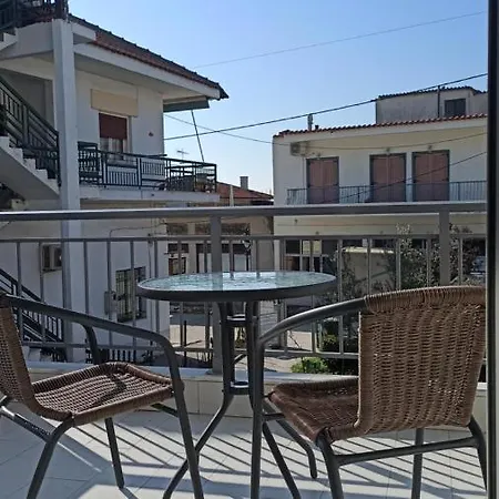 Magdalinos Appartments Nea Skioni Exterior photo
