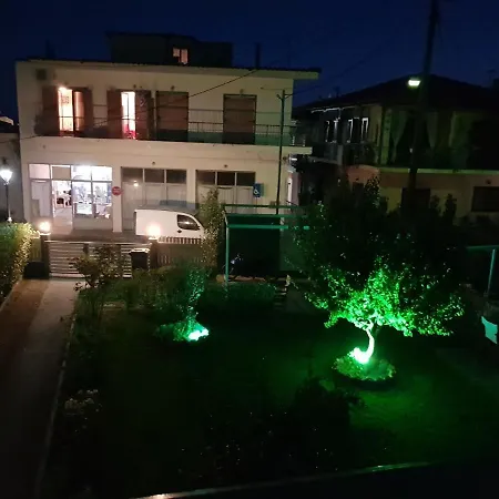 Magdalinos Appartments Nea Skioni Exterior photo